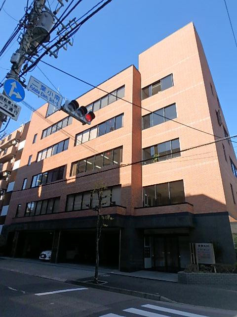 岩瀬ビル外観①(メイン)