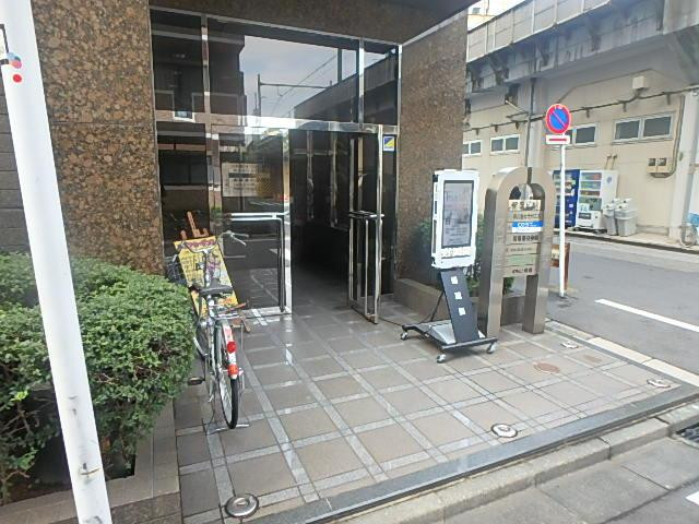エントランス①
