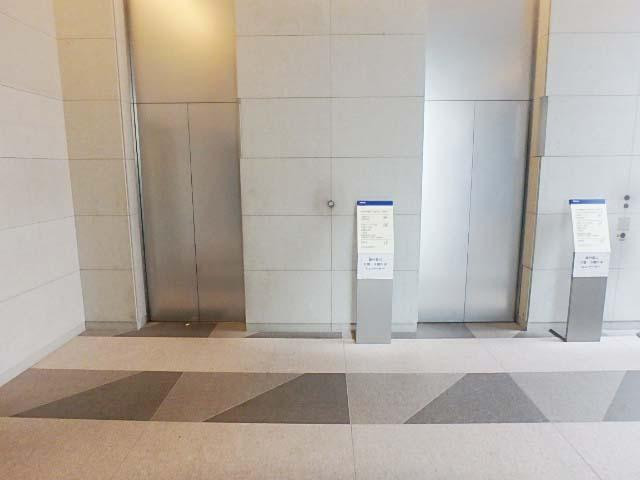 ホール②