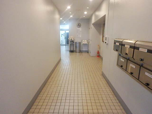 中尾ビルホール①