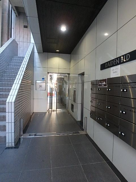 エントランス③