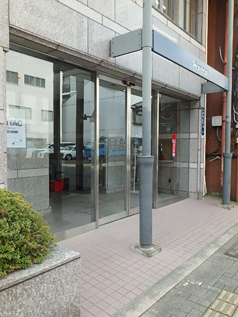 エントランス③