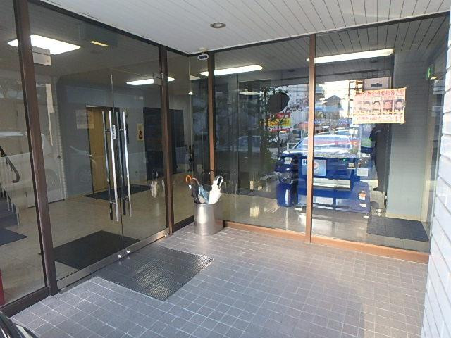 エントランス②