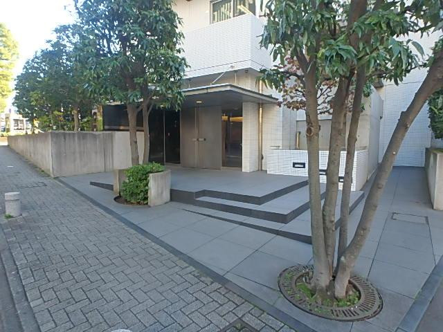 ヒューリック目黒三田エントランス③