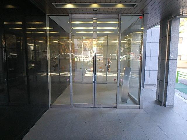 ＨＦ青葉台ビルエントランス②