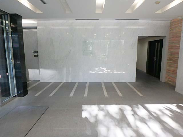 ＨＦ青葉台ビルホール①