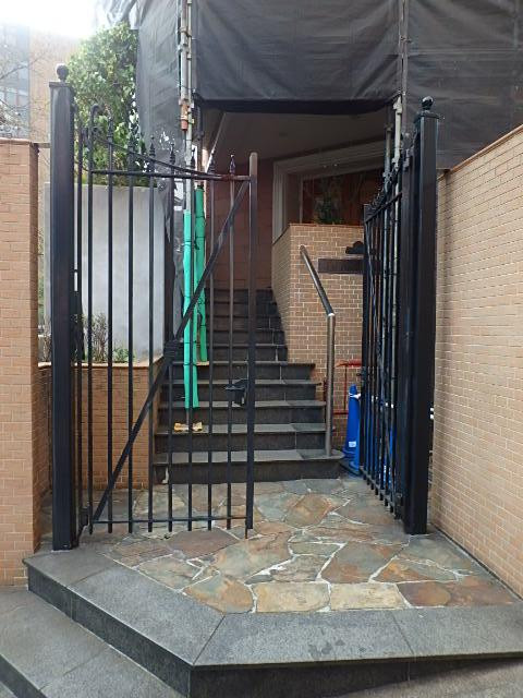 Ｉ．Ｗ．　Ｐｌａｃｅ　Ａｏｂａｄａｉエントランス②