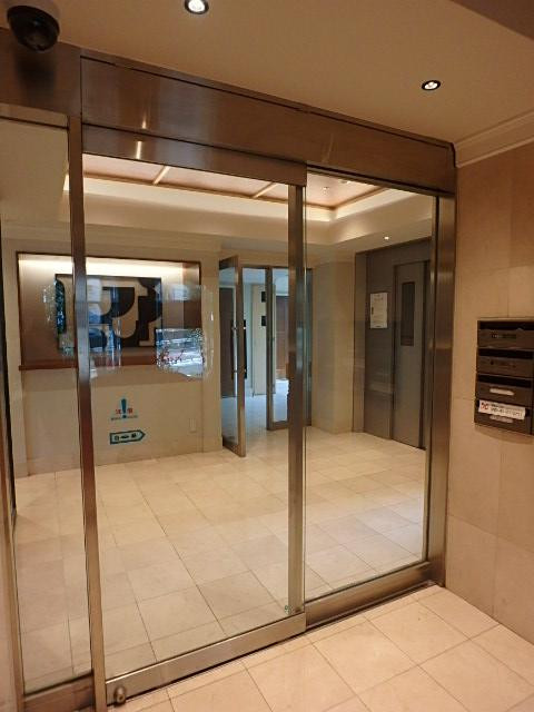 Ｉ．Ｗ．　Ｐｌａｃｅ　Ａｏｂａｄａｉホール③