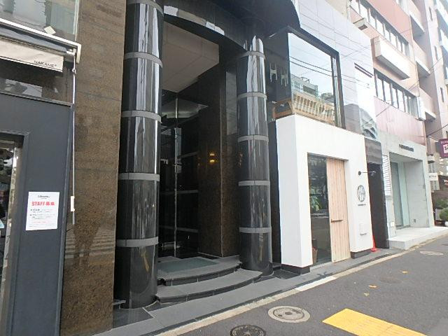 エントランス①