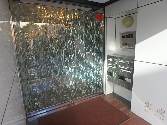 大明ビルエントランス③