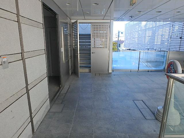 Ｄａｉｗａ目黒スクエアエントランス③
