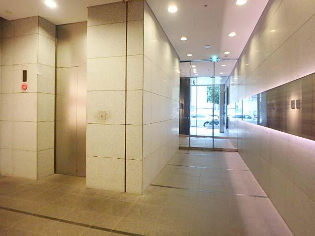 近鉄京橋スクエアのエレベーター