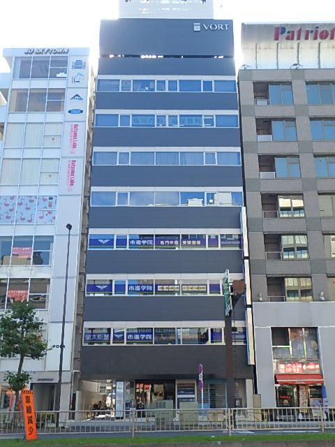《ＶＯＲＴ錦糸町駅前Ⅱ》コンパクトな拠点づくりに適したオフィスビル